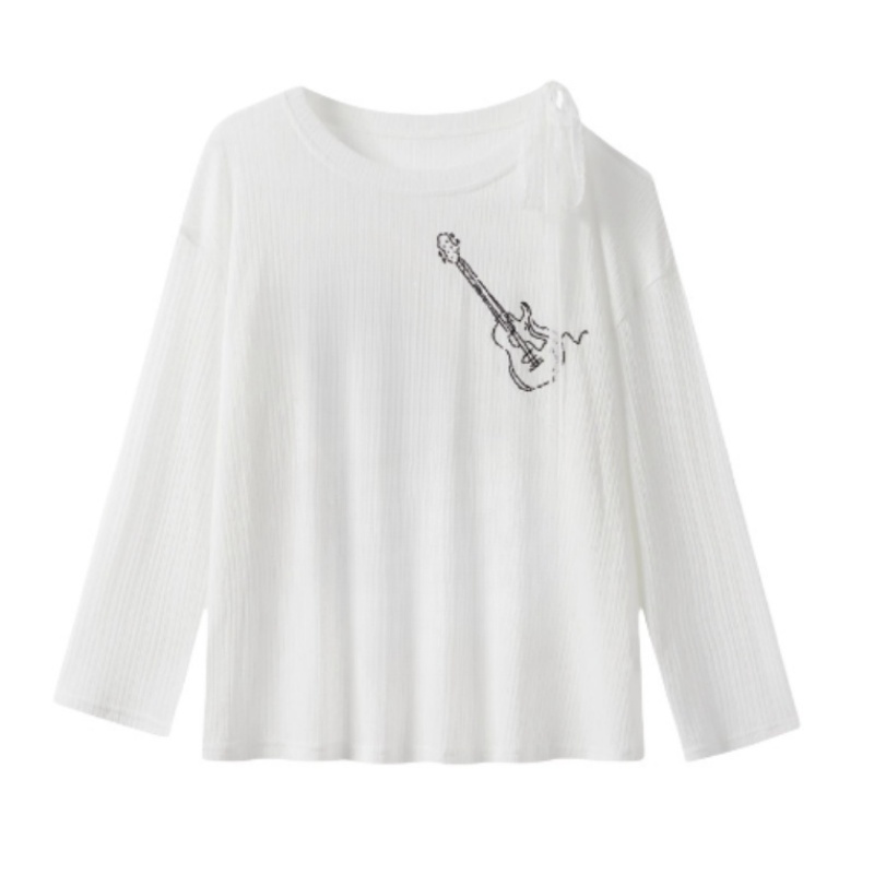 Chic Graphic Off-Shoulder Long Sleeves